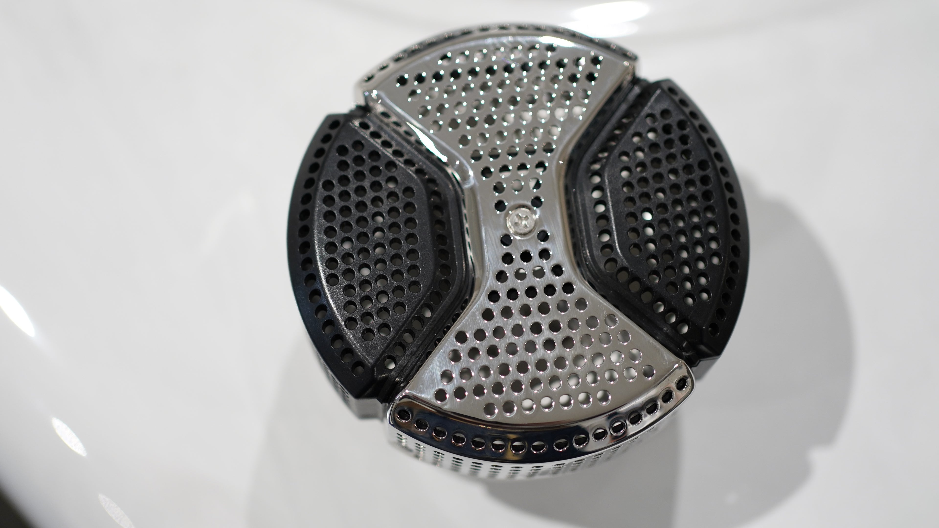Grille d'aspiration chromé