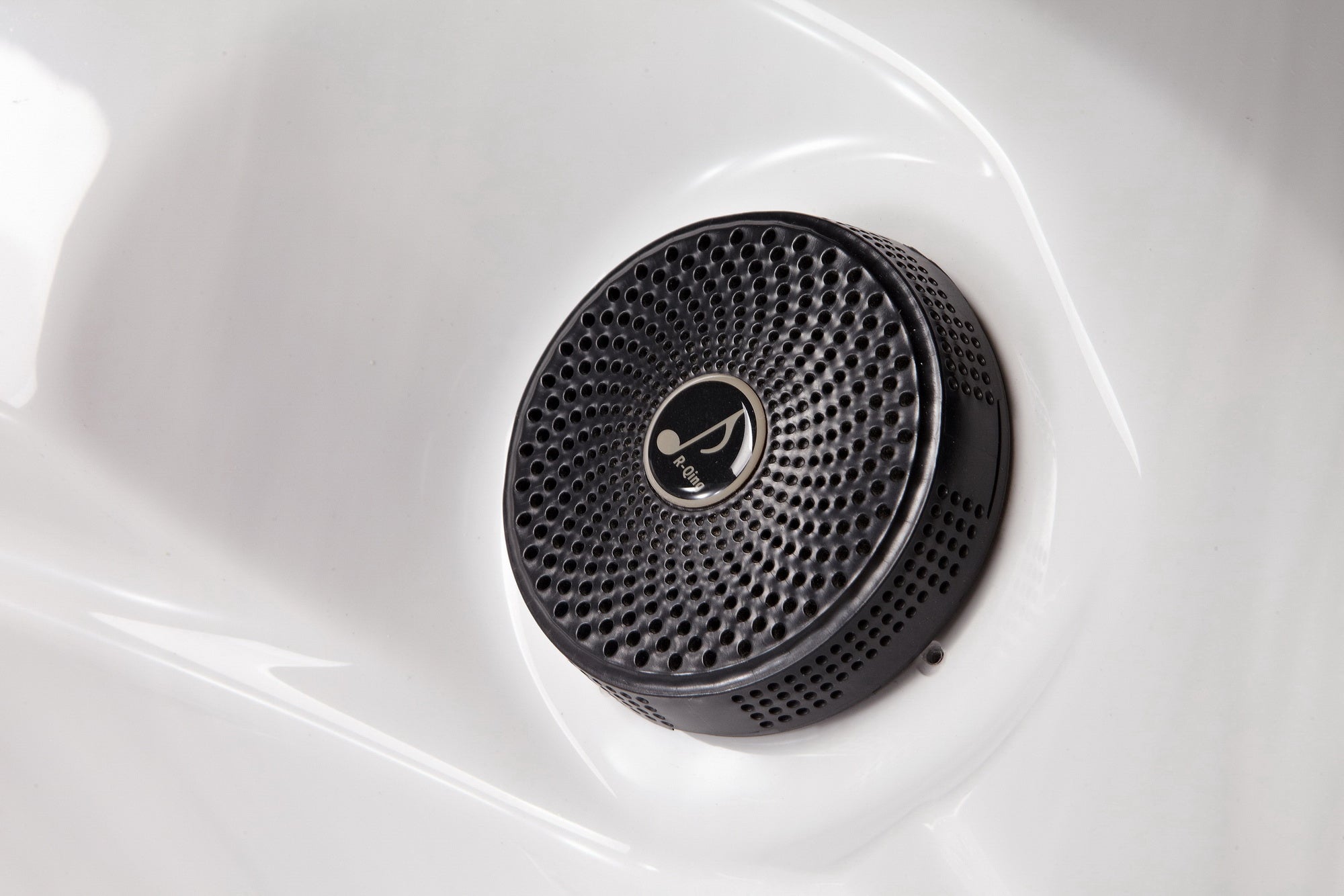 Cache haut-parleurs Fautea